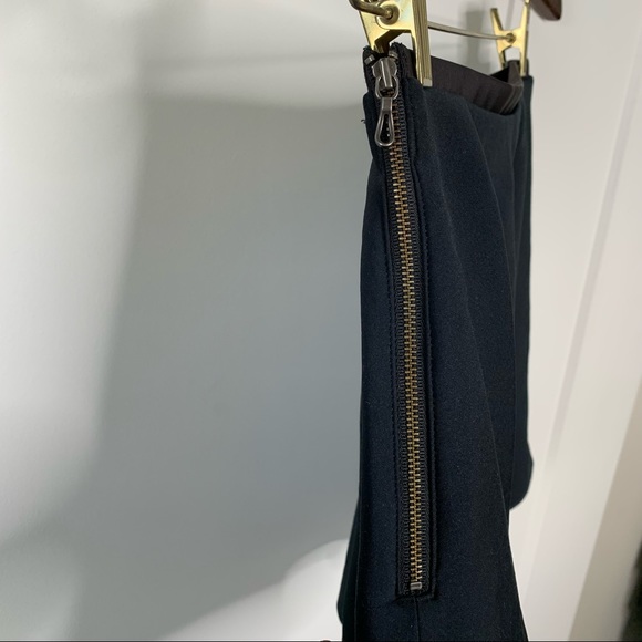 Aritzia Talula Circle mini Skirt - Picture 9 of 13